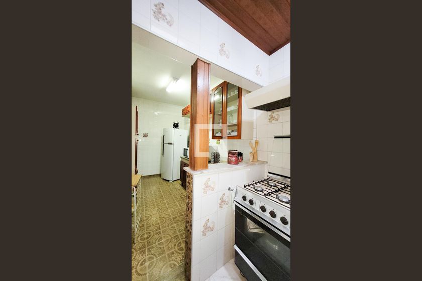 Casa à Venda - Jardim Flamboyant, 3 Quartos,  230 m2 em , Campinas - sp | SoloBR