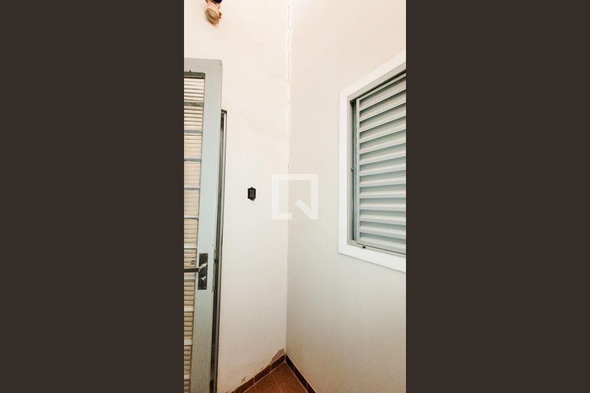 Casa à Venda - Jardim Flamboyant, 3 Quartos,  230 m2 em , Campinas - sp | SoloBR