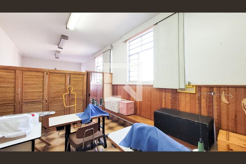 Casa à Venda - Jardim Flamboyant, 3 Quartos,  230 m2 em , Campinas - sp | SoloBR