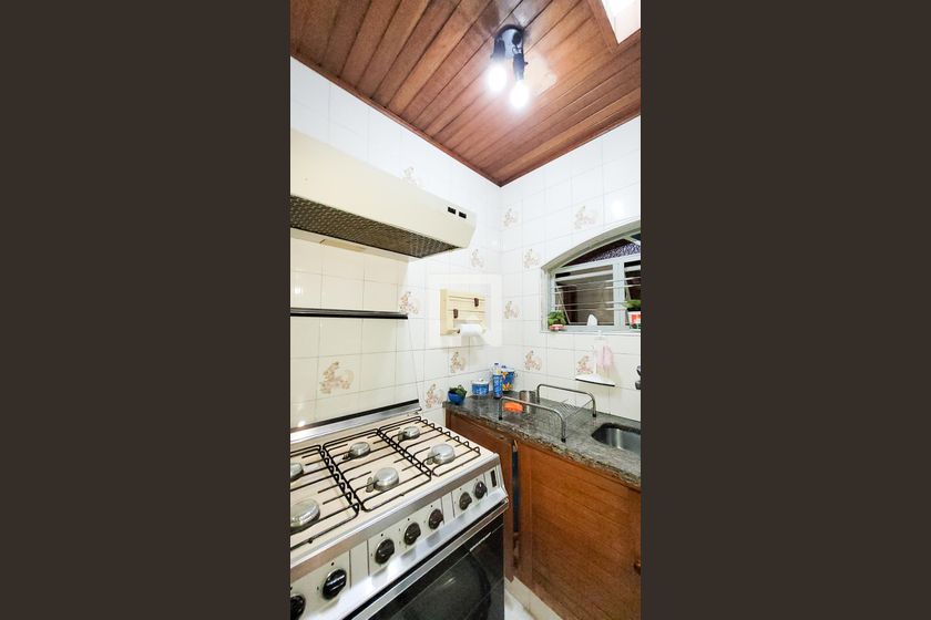 Casa à Venda - Jardim Flamboyant, 3 Quartos,  230 m2 em , Campinas - sp | SoloBR