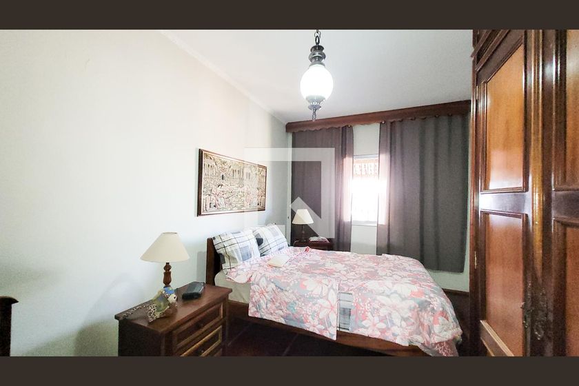 Casa à Venda - Jardim Flamboyant, 3 Quartos,  230 m2 em , Campinas - sp | SoloBR