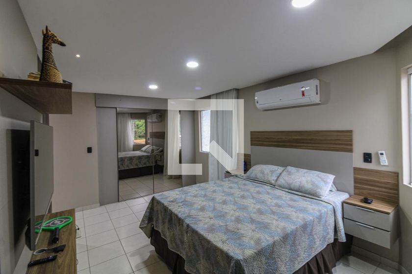 Casa, 4 quartos, 265 m² - Foto 11