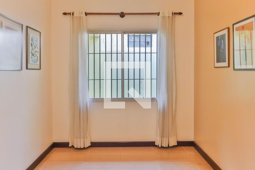 Casa, 3 quartos, 276 m² - Foto 3