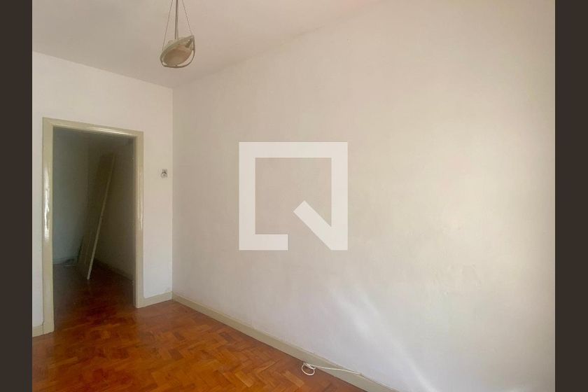 Casa, 2 quartos, 250 m² - Foto 1