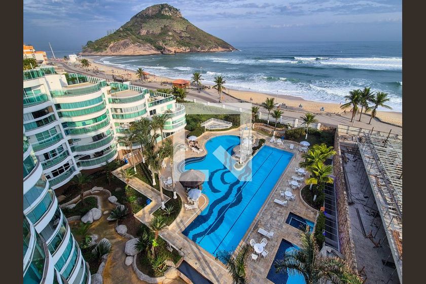 Cobertura, 2 quartos, 185 m² - Foto 1