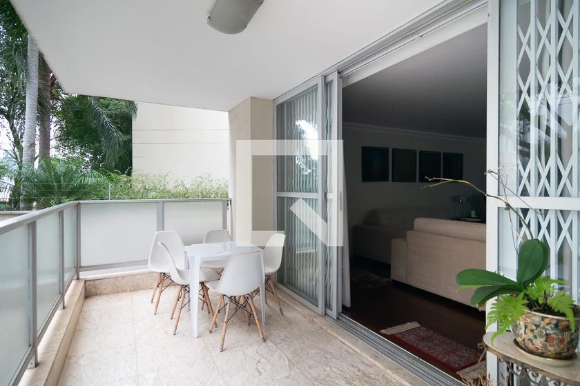 Apartamento, 3 quartos, 246 m² - Foto 22