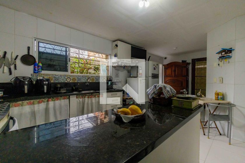 Casa, 4 quartos, 360 m² - Foto 49