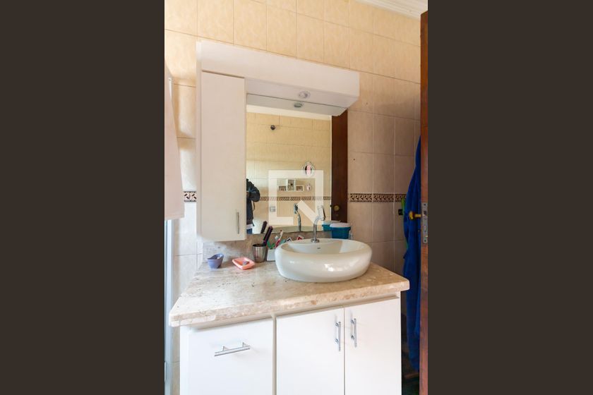 Casa, 4 quartos, 272 m² - Foto 31