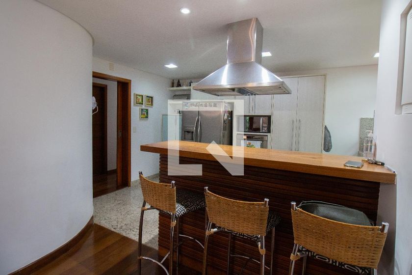 Casa, 4 quartos, 280 m² - Foto 48