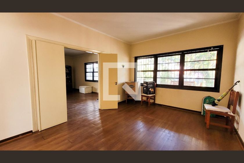 Casa à Venda - Jardim Chapadão, 4 Quartos,  280 m2 em , Campinas - sp | SoloBR