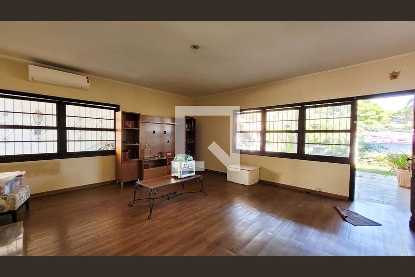 Casa à Venda - Jardim Chapadão, 4 Quartos,  280 m2 em , Campinas - sp | SoloBR