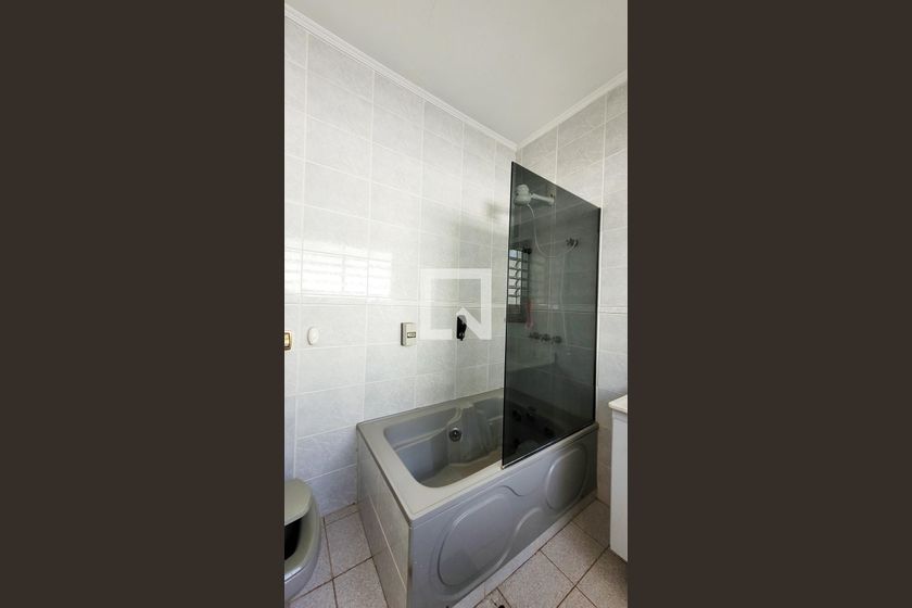 Casa à Venda - Jardim Chapadão, 4 Quartos,  280 m2 em , Campinas - sp | SoloBR