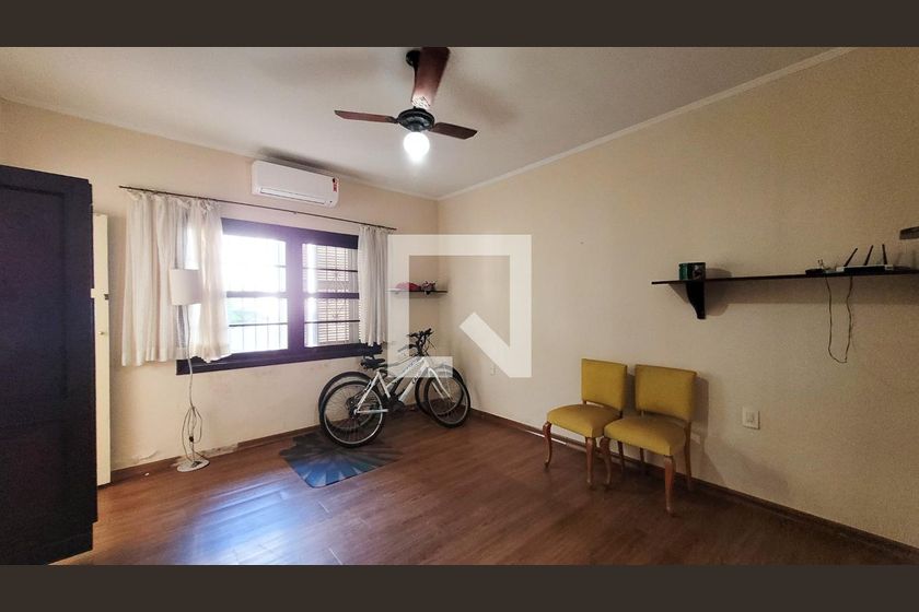 Casa à Venda - Jardim Chapadão, 4 Quartos,  280 m2 em , Campinas - sp | SoloBR