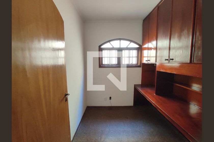 Casa, 3 quartos, 214 m² - Foto 23