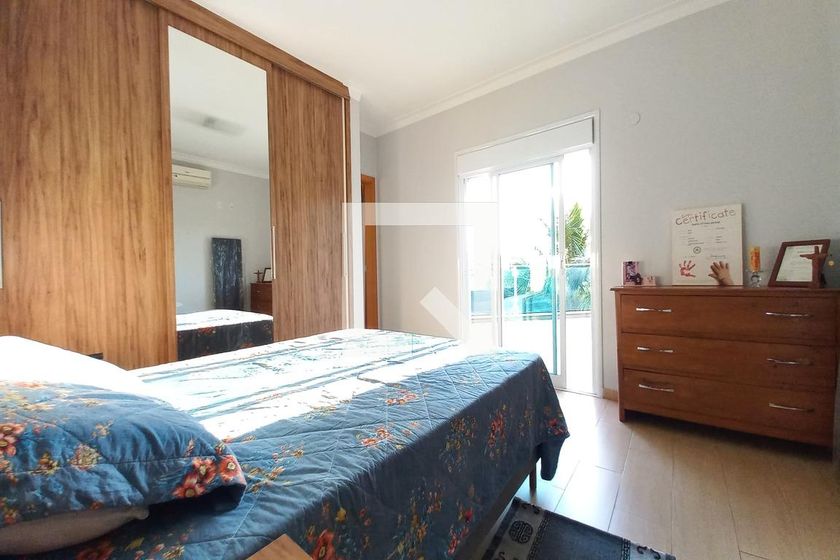 Casa à Venda - Swiss Park, 3 Quartos,  345 m2 em , Campinas - sp | SoloBR