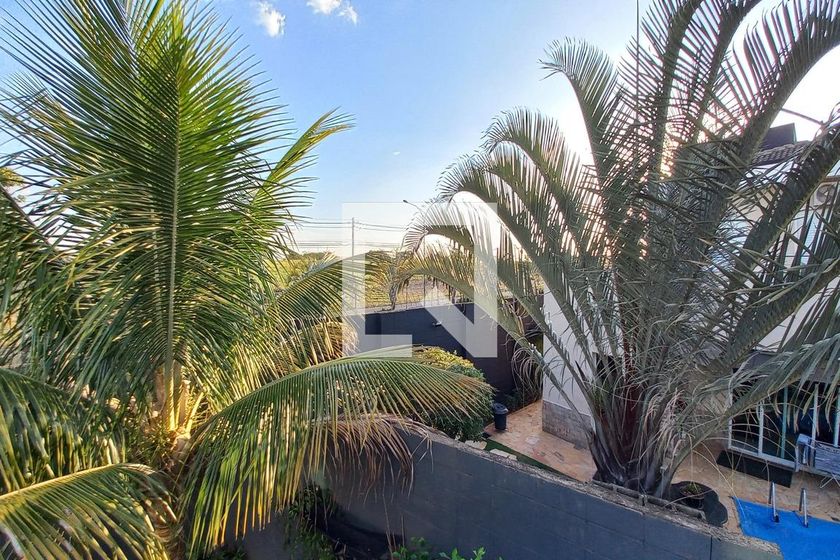 Casa à Venda - Swiss Park, 3 Quartos,  345 m2 em , Campinas - sp | SoloBR