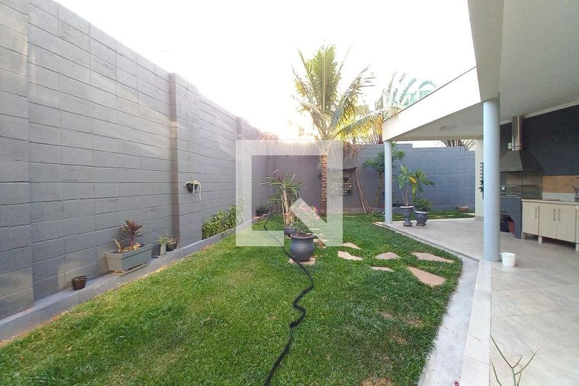 Casa à Venda - Swiss Park, 3 Quartos,  345 m2 em , Campinas - sp | SoloBR