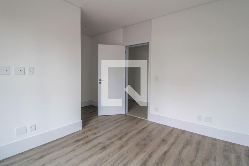 Apartamento à Venda - Cambuí, 4 Quartos,  316 m2 em , Campinas - sp | SoloBR