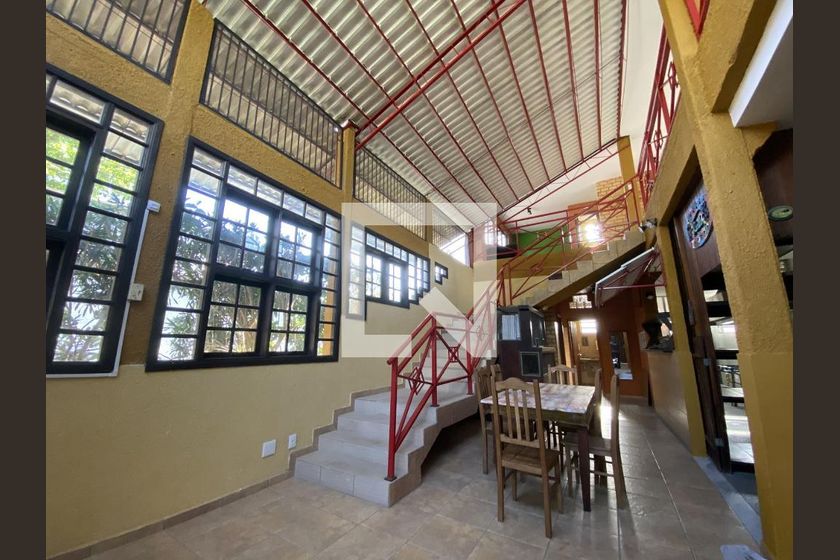 Casa, 7 quartos, 480 m² - Foto 3