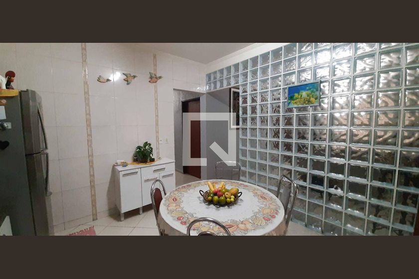 Casa, 3 quartos, 190 m² - Foto 40