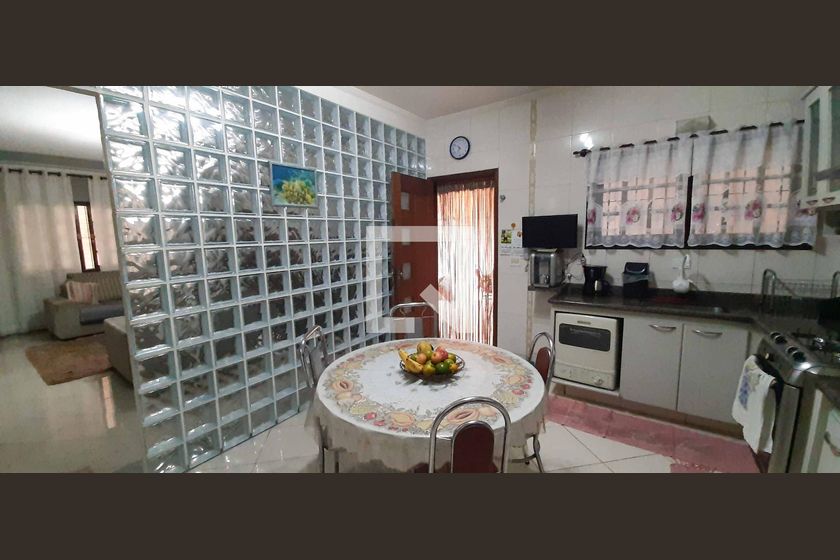 Casa, 3 quartos, 190 m² - Foto 42