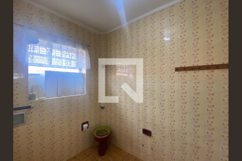 Casa, 4 quartos, 240 m² - Foto 41
