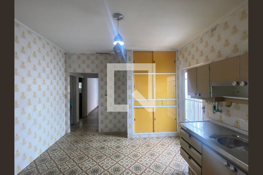 Casa, 4 quartos, 240 m² - Foto 47