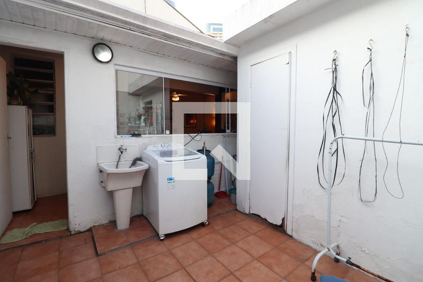 Casa, 1 quarto, 110 m² - Foto 26
