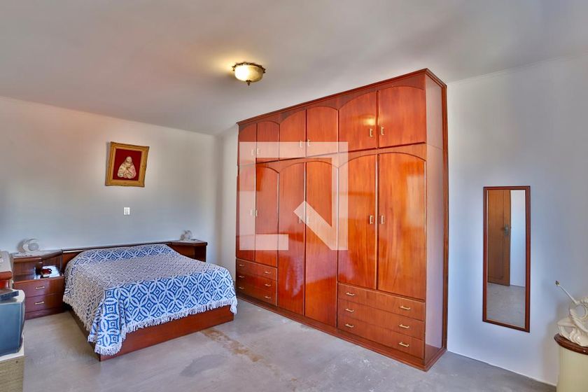 Casa, 3 quartos, 210 m² - Foto 37