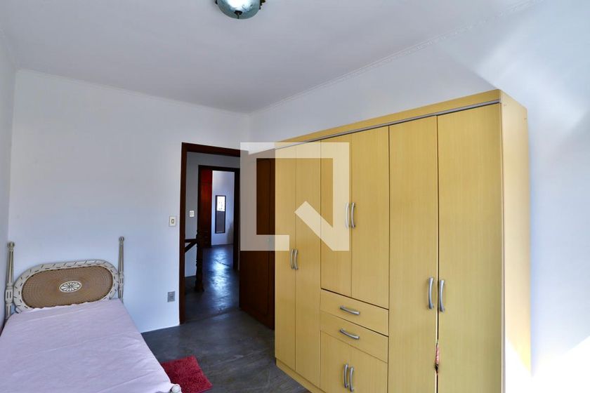 Casa, 3 quartos, 210 m² - Foto 35