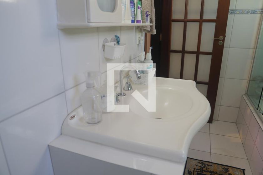 Casa, 5 quartos, 350 m² - Foto 33