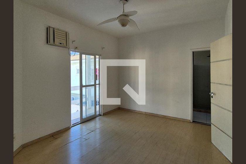 Casa, 3 quartos, 265 m² - Foto 20