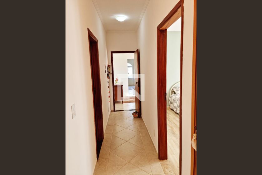 Casa à Venda - Parque Prado, 3 Quartos,  250 m2 em , Campinas - sp | SoloBR