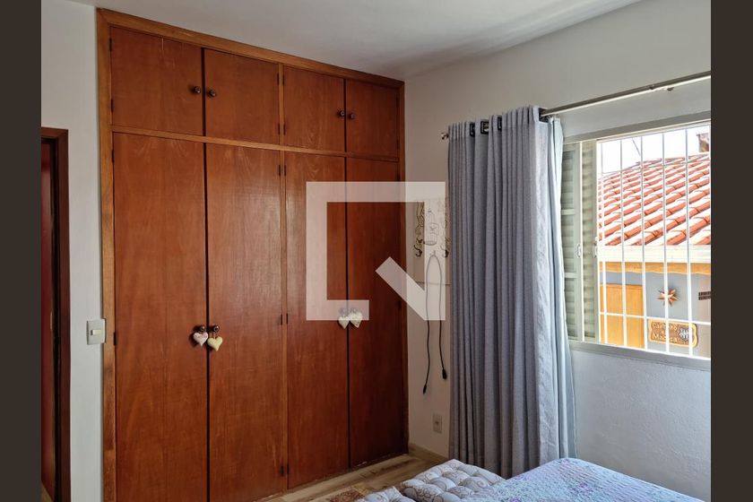 Casa à Venda - Parque Prado, 3 Quartos,  250 m2 em , Campinas - sp | SoloBR