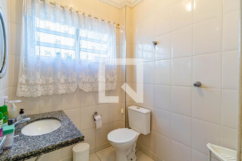 Casa, 3 quartos, 200 m² - Foto 25