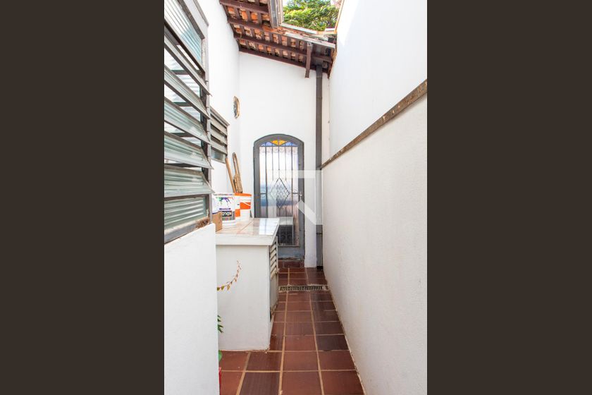 Casa à Venda - Jardim Flamboyant, 4 Quartos,  169 m2 em , Campinas - sp | SoloBR