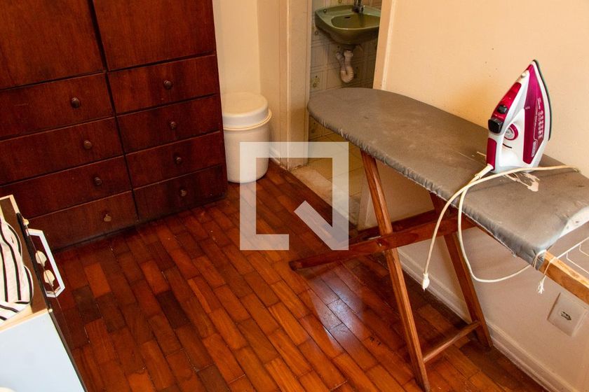 Casa à Venda - Jardim Flamboyant, 4 Quartos,  169 m2 em , Campinas - sp | SoloBR