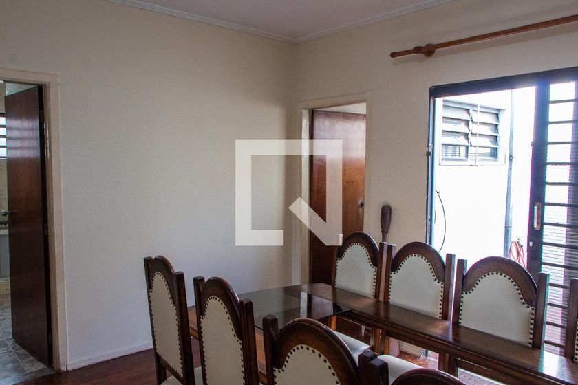 Casa à Venda - Jardim Flamboyant, 4 Quartos,  169 m2 em , Campinas - sp | SoloBR