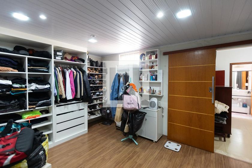 Casa à Venda - Jardim Flamboyant, 2 Quartos,  270 m2 em , Campinas - sp | SoloBR