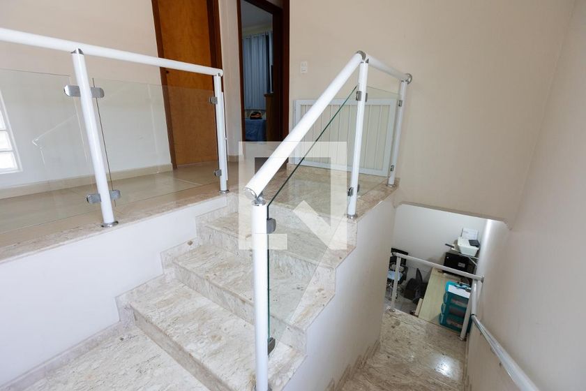 Casa à Venda - Jardim Flamboyant, 2 Quartos,  270 m2 em , Campinas - sp | SoloBR