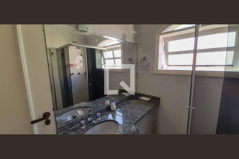 Casa, 4 quartos, 284 m² - Foto 127