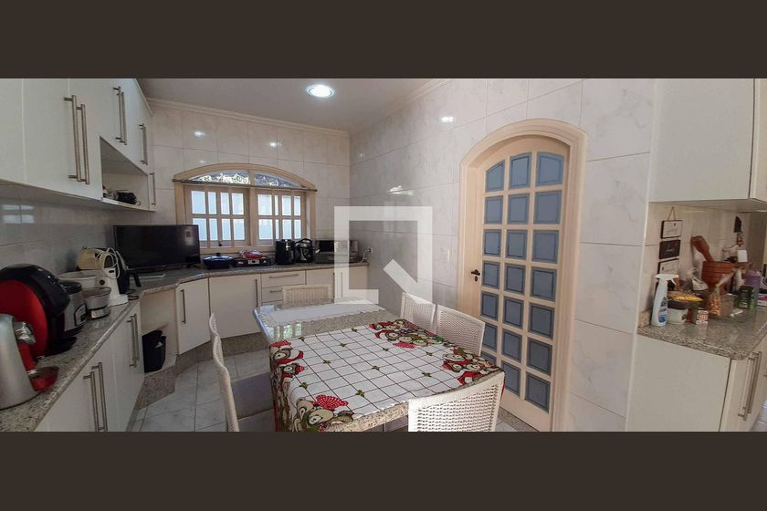 Casa, 4 quartos, 284 m² - Foto 159