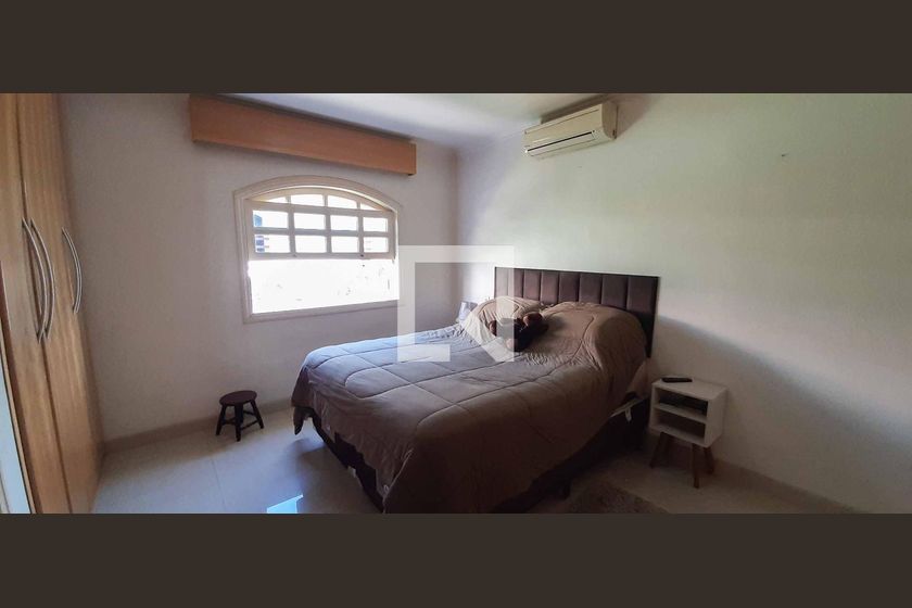 Casa, 4 quartos, 284 m² - Foto 55