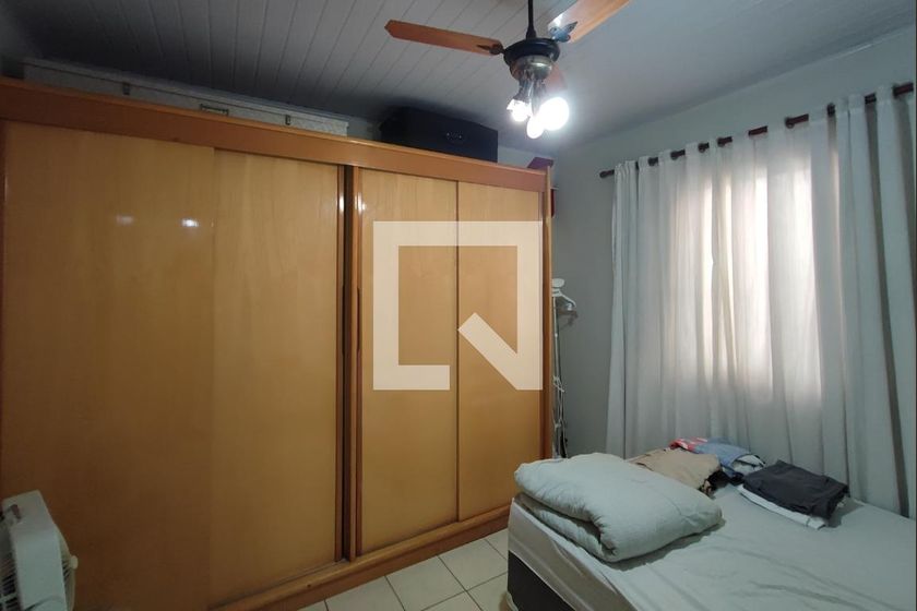 Casa à Venda - Jardim do Lago, 5 Quartos,  280 m2 em , Campinas - sp | SoloBR