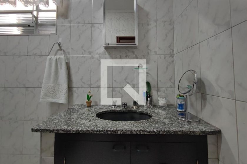 Casa à Venda - Jardim do Lago, 5 Quartos,  280 m2 em , Campinas - sp | SoloBR