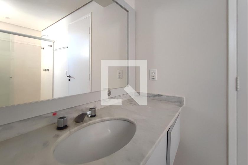 Apartamento à Venda - Cambuí, 1 Quarto,  57 m2 em , Campinas - sp | SoloBR