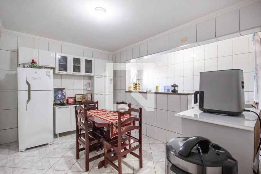 Casa, 2 quartos, 221 m² - Foto 25