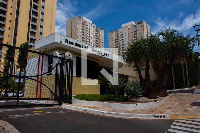 Apartamento à Venda - Mansões Santo Antônio, 1 Quarto,  70 m2 em , Campinas - sp | SoloBR