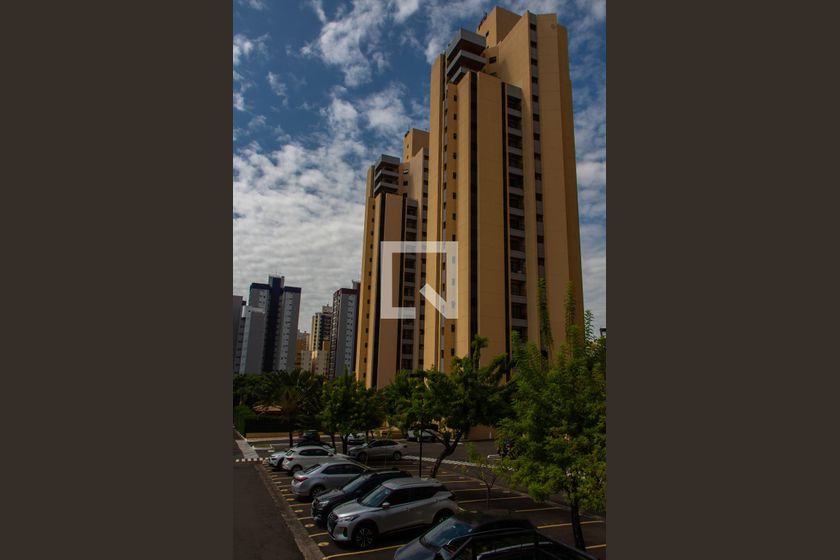 Apartamento à Venda - Mansões Santo Antônio, 1 Quarto,  70 m2 em , Campinas - sp | SoloBR