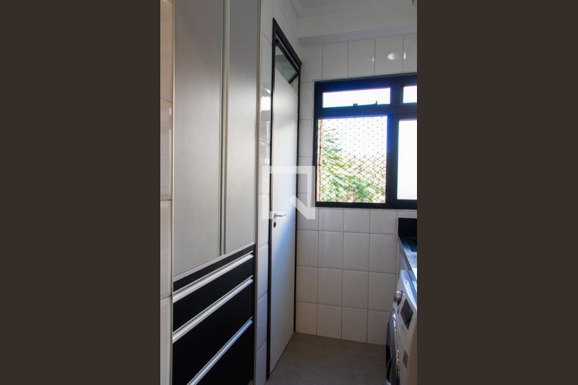 Apartamento à Venda - Mansões Santo Antônio, 1 Quarto,  70 m2 em , Campinas - sp | SoloBR